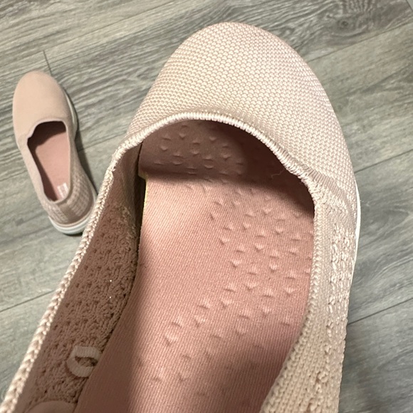 Skechers On The Go Dahlia in Blush Size 7 - Picture 6 of 7